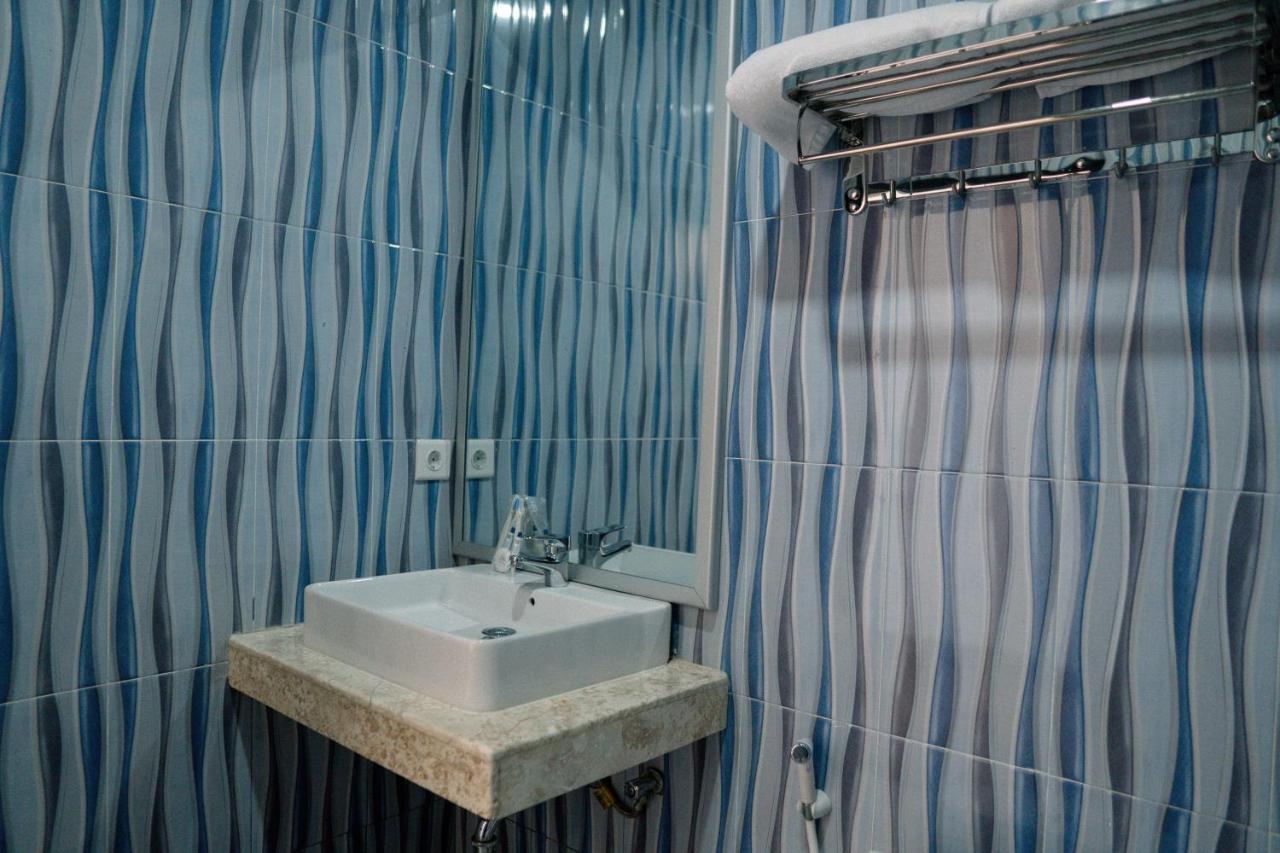 Christika Homestay Labuan Bajo Ngoại thất bức ảnh