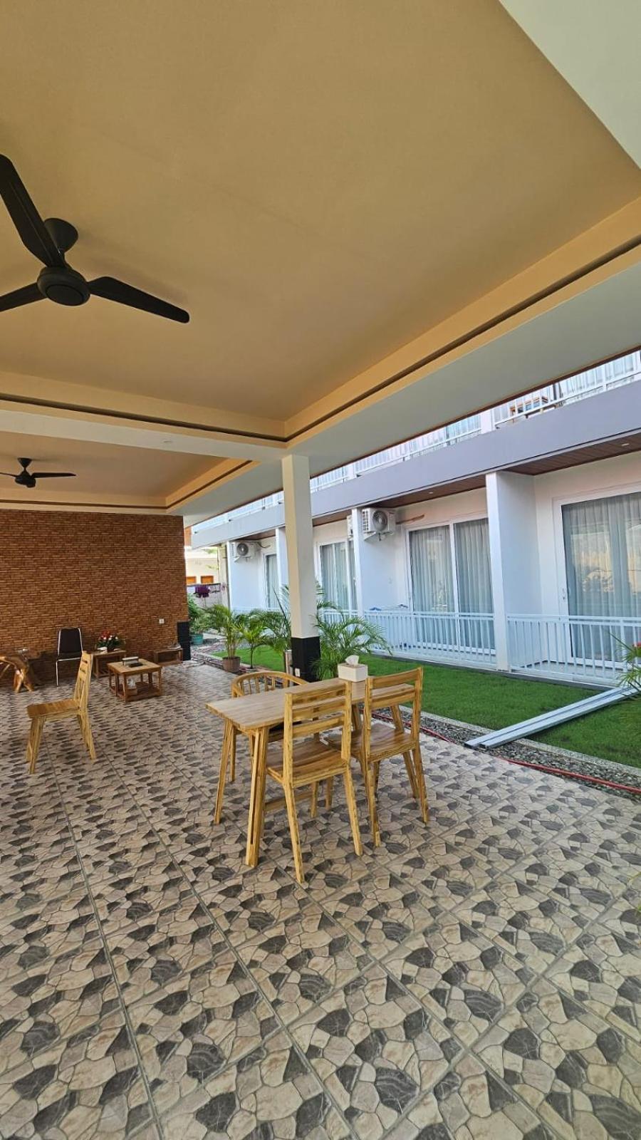 Christika Homestay Labuan Bajo Ngoại thất bức ảnh