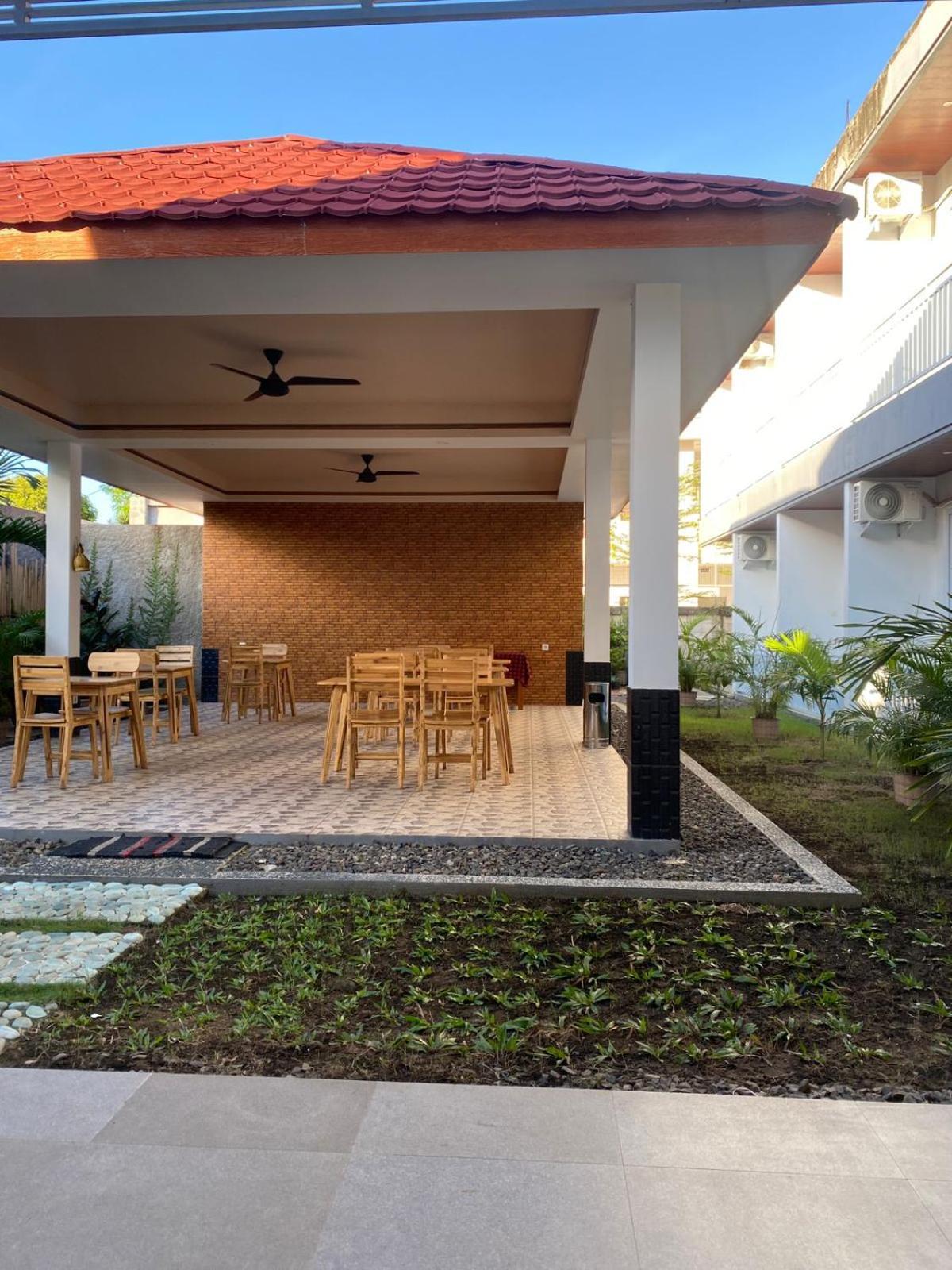 Christika Homestay Labuan Bajo Ngoại thất bức ảnh